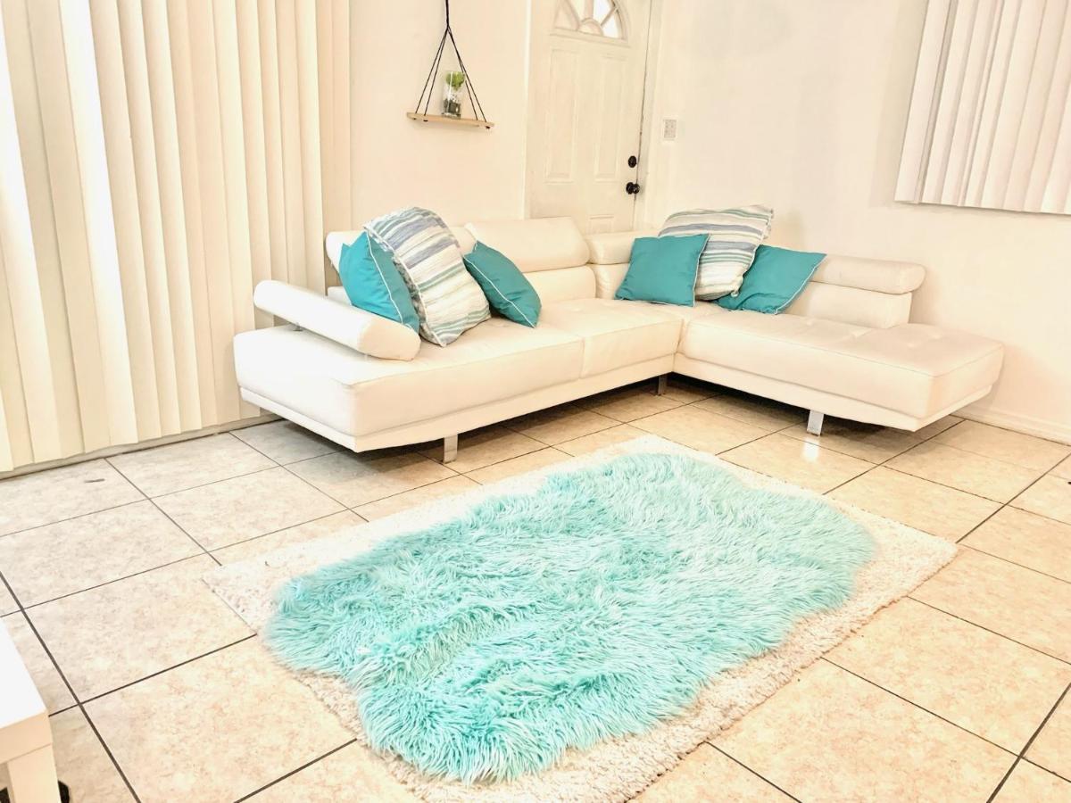 Airport Bunk House Free - Wifi - Parking - Coffee- Long Term Welcome Fort Lauderdale Exterior photo